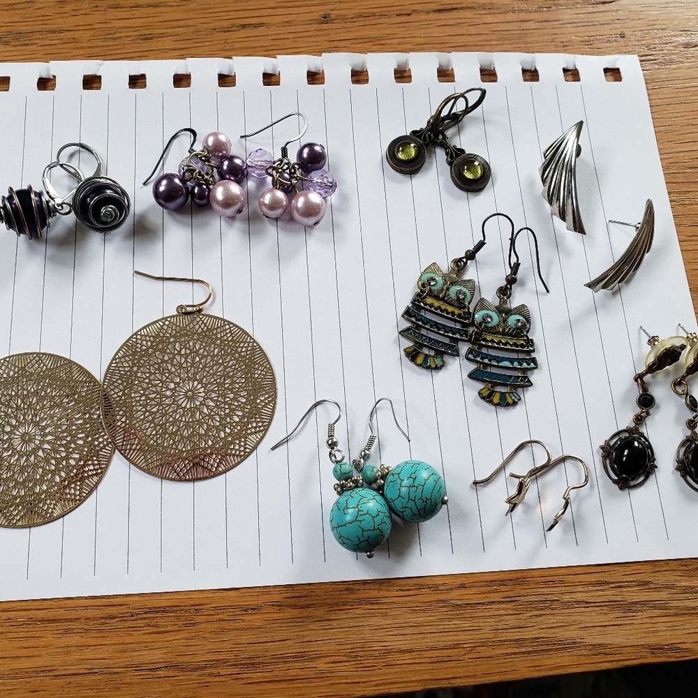 Lot of 9 pairs of earrings for sale